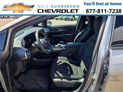New 2026 Chevrolet Equinox EV LT w/ Comfort Package FWD image 15