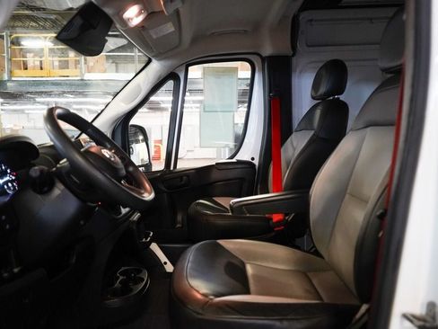 Used 2023 RAM ProMaster 3500 w/ Lane Management Group FWD image 16