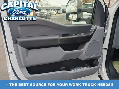 New 2026 Ford F250 XL w/ XL Chrome Package AWD/4WD image 10