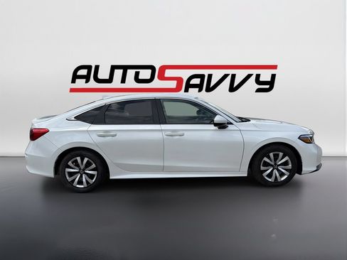 Used 2025 Honda Civic LX image 4