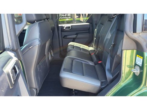 Used 2025 Ford Bronco Outer Banks AWD/4WD image 15