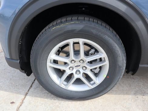 New 2026 Ford Explorer Active w/ Active Comfort Package image 19