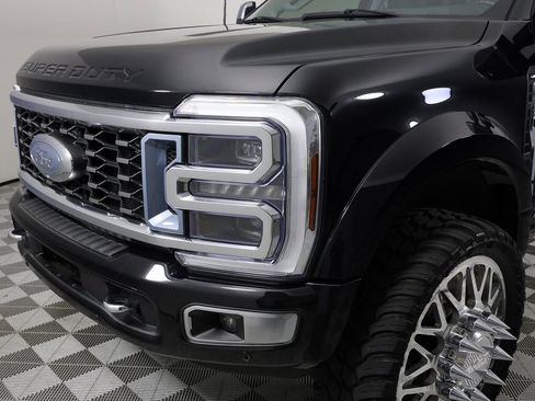 Used 2024 Ford F450 Limited w/ FX4 Off-Road Package image 47