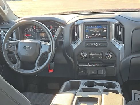 Used 2020 Chevrolet Silverado 1500 Custom Trail Boss w/ Custom Convenience Package image 26