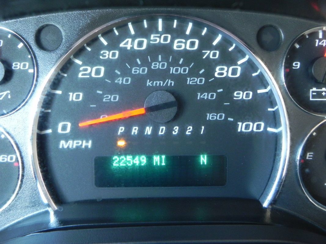 Used 2013 Chevrolet Express 1500 RWD image 11