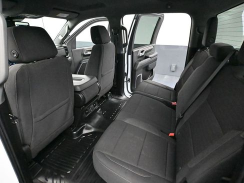 Used 2024 Chevrolet Silverado 3500 LT image 36