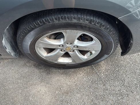 Used 2014 Toyota Sienna LE image 26