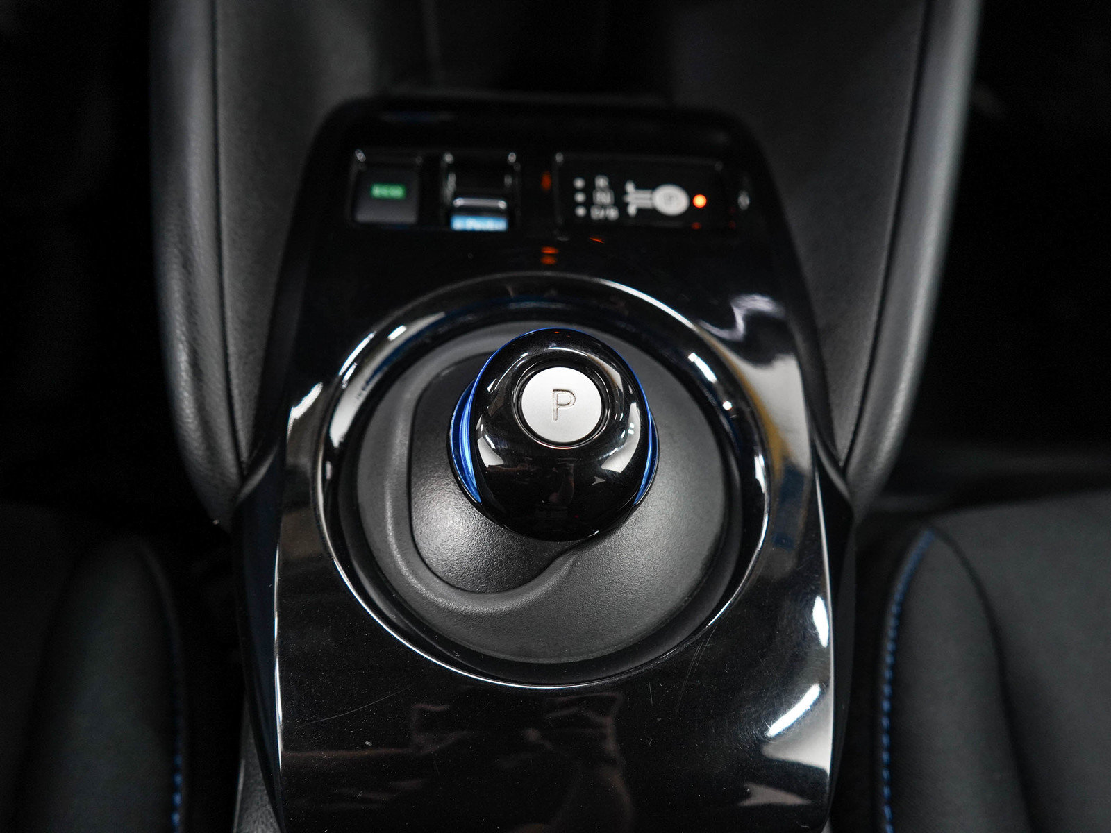 Used 2022 Nissan Leaf SV FWD image 24