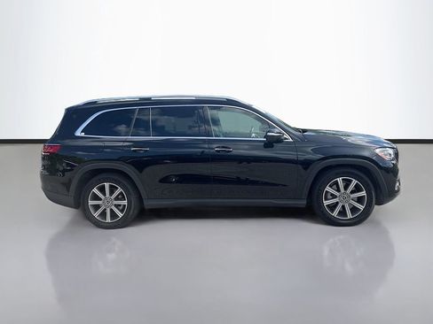 Used 2022 Mercedes-Benz GLS 450 4MATIC image 2