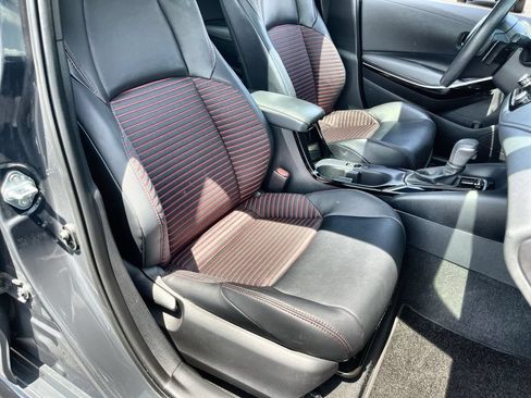 Used 2024 Toyota Corolla XSE FWD image 27