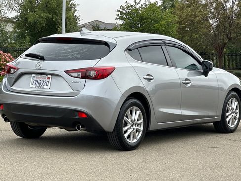 Used 2016 MAZDA MAZDA3 i Grand Touring FWD image 4