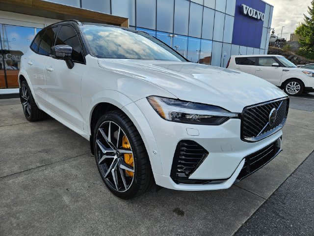 Used 2026 Volvo XC60 T8 Polestar w/ Protection Package Premier AWD/4WD image 3