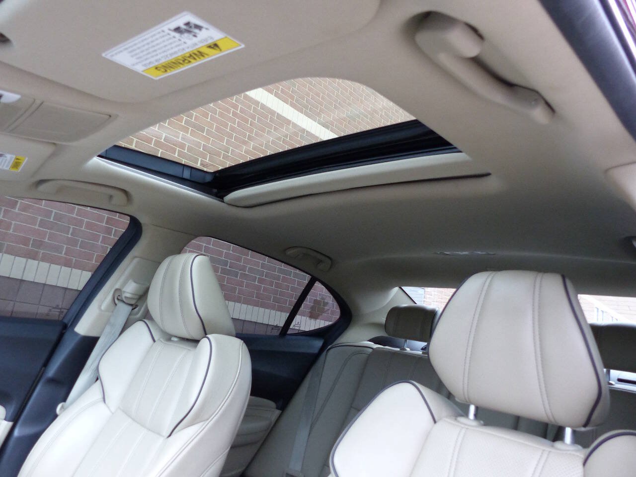 Used 2018 Acura TLX w/ Technology Package FWD image 39