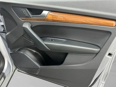 Certified 2023 Audi Q5 2.0T Premium w/ Convenience Package image 25