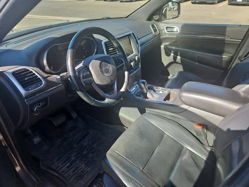 Used 2018 Jeep Grand Cherokee Limited RWD image 14