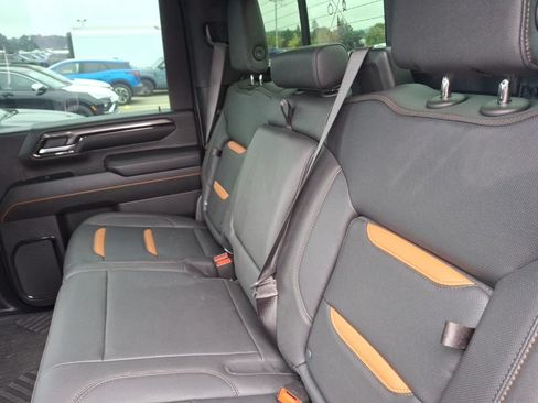 Used 2025 GMC Sierra 3500 AT4 w/ AT4 Premium Plus Package AWD/4WD image 10