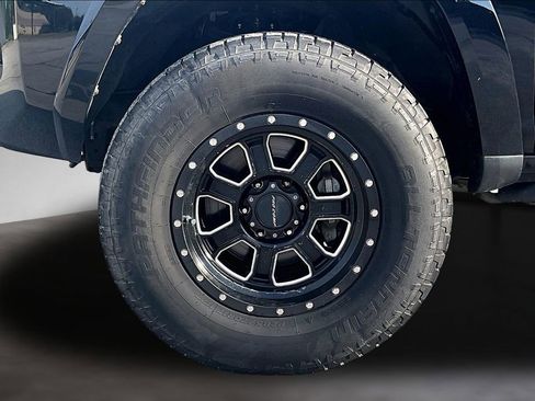 Used 2016 Toyota 4Runner SR5 RWD image 31