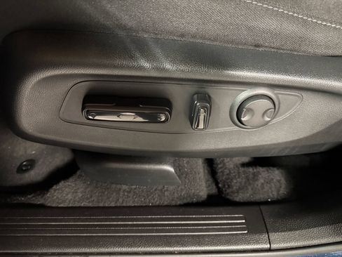 Certified 2024 Honda CR-V EX image 15