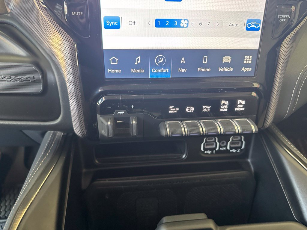 Used 2023 RAM 2500 Limited AWD/4WD image 13