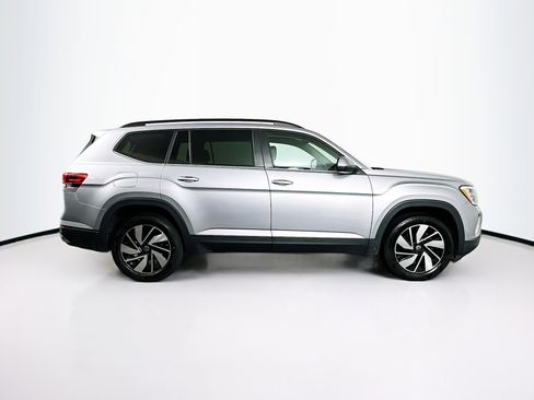 Used 2025 Volkswagen Atlas SE image 10