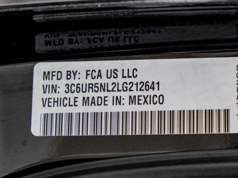 Used 2020 RAM 2500 Laramie w/ Night Edition image 70