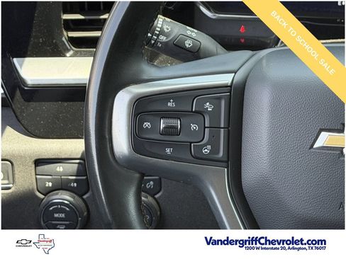 Used 2025 Chevrolet Silverado 2500 LT w/ Convenience Package AWD/4WD image 11