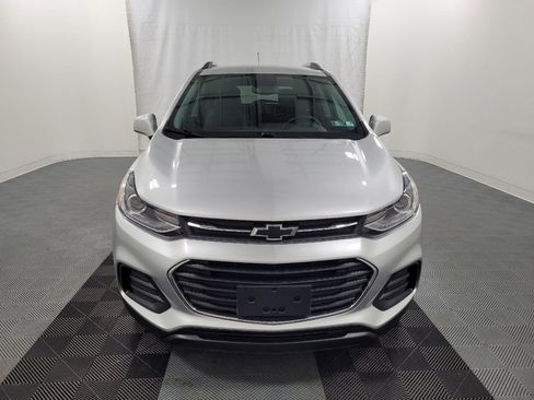 Used 2021 Chevrolet Trax LT w/ Driver Confidence Package AWD/4WD image 14