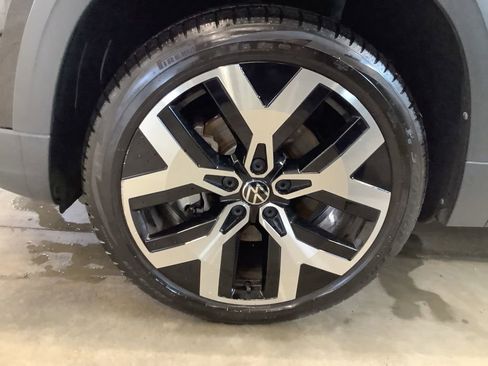 Used 2023 Volkswagen Taos SEL AWD/4WD image 20