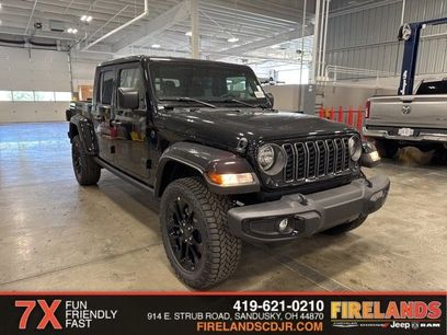 New 2025 Jeep Gladiator Sport