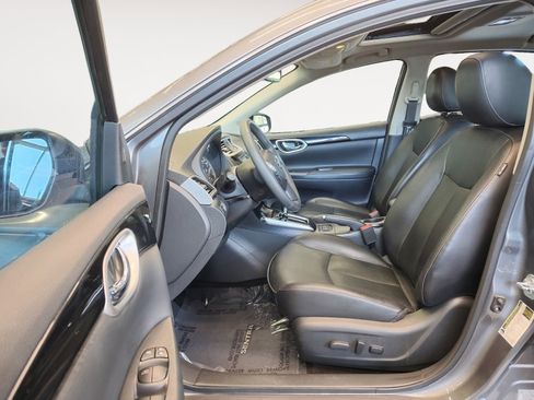 Used 2017 Nissan Sentra SL w/ SL Premium Technology Package image 24