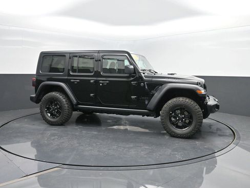 Used 2026 Jeep Wrangler Willys image 2
