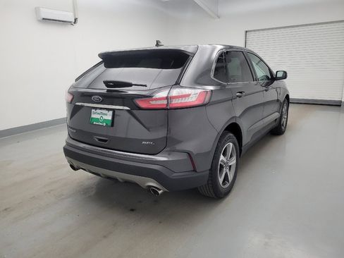Used 2020 Ford Edge SEL w/ Convenience Package FWD image 9