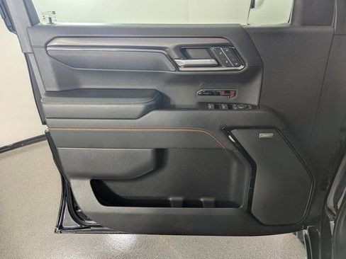 Used 2022 GMC Sierra 1500 AT4 image 14