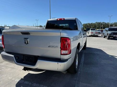 Used 2018 RAM 1500 Express image 3