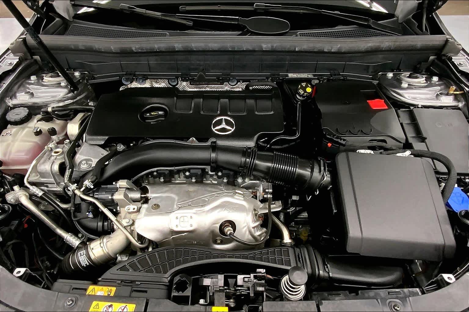 Certified 2023 Mercedes-Benz GLB 250 image 11