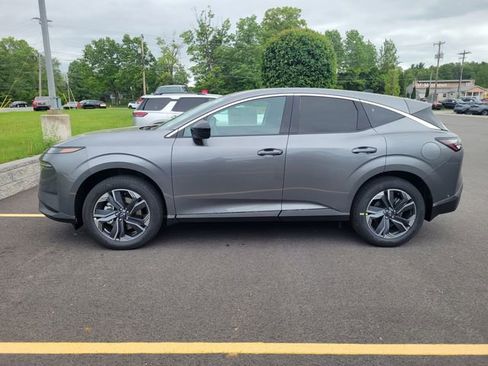 New 2025 Nissan Murano SV image 9