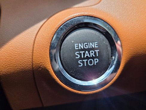 Used 2021 Toyota Avalon Touring w/ Advanced Safety Package FWD image 33