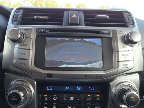 Used 2014 Toyota 4Runner Limited image 31