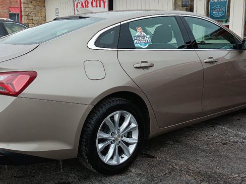 Used 2022 Chevrolet Malibu LT image 27