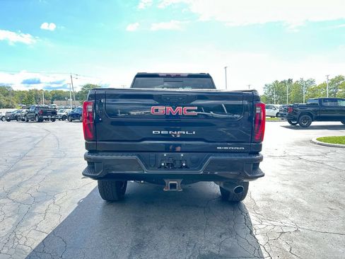Used 2024 GMC Sierra 2500 Denali w/ Denali Reserve Package AWD/4WD image 7
