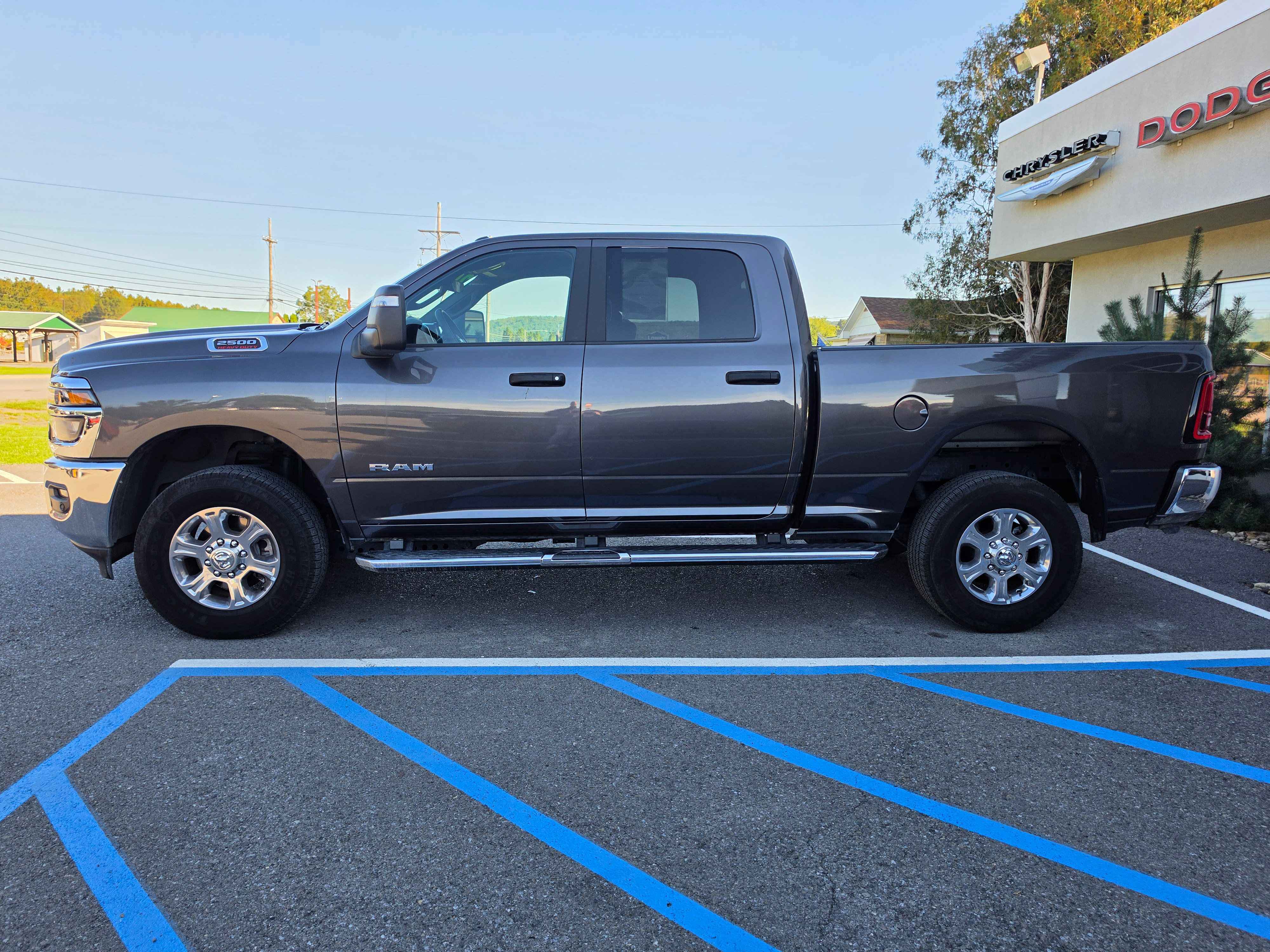 Used 2026 RAM 2500 Big Horn AWD/4WD image 7
