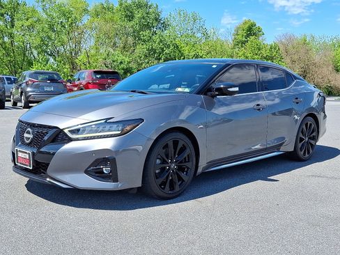 Certified 2023 Nissan Maxima SR w/ Sport Mat Group FWD image 3