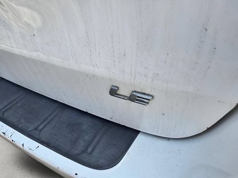 Used 2013 Toyota Sienna LE FWD image 20