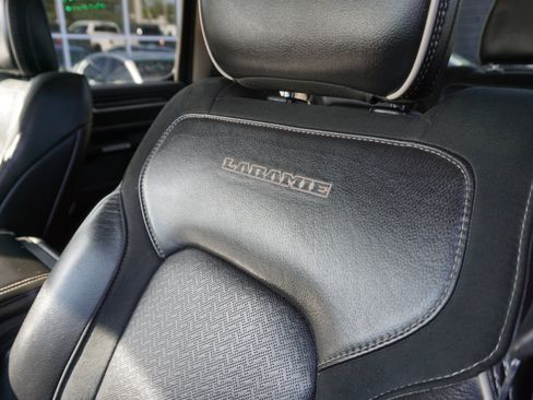 Used 2019 RAM 1500 Laramie image 19
