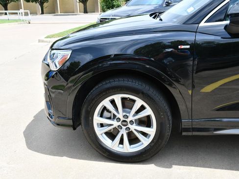 Used 2025 Audi Q3 2.0T Premium AWD/4WD image 4