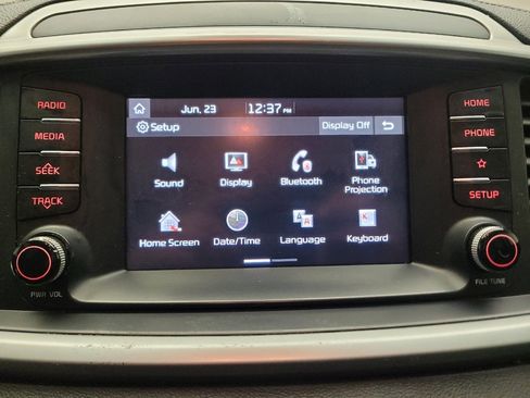 Used 2020 Kia Sorento LX FWD image 25