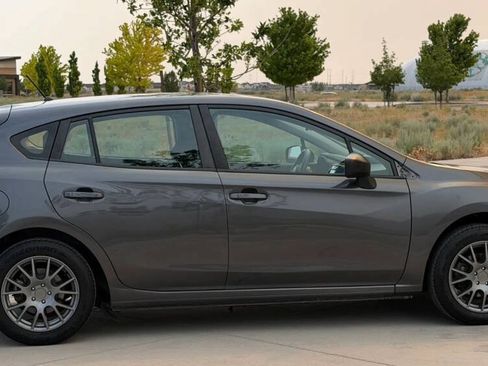 Used 2021 Subaru Impreza 2.0i AWD/4WD image 5