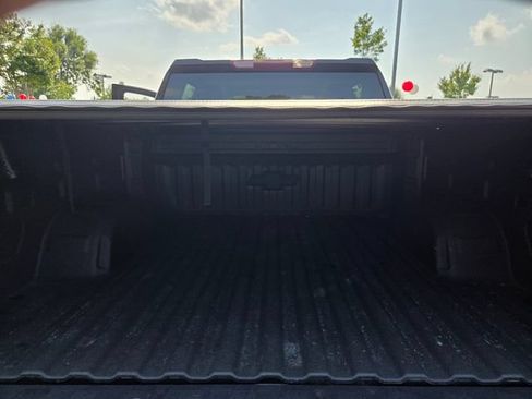 Used 2022 Chevrolet Silverado 1500 Custom AWD/4WD image 26