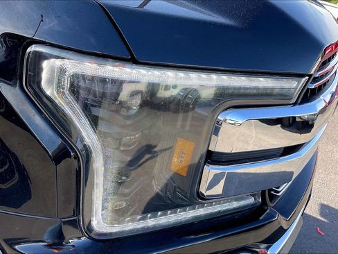 Used 2019 Ford F150 Lariat w/ FX4 Off-Road Package AWD/4WD image 32