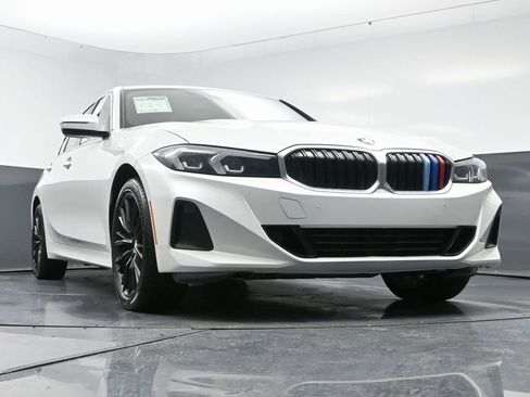 Used 2024 BMW 330i xDrive Sedan w/ Convenience Package image 51